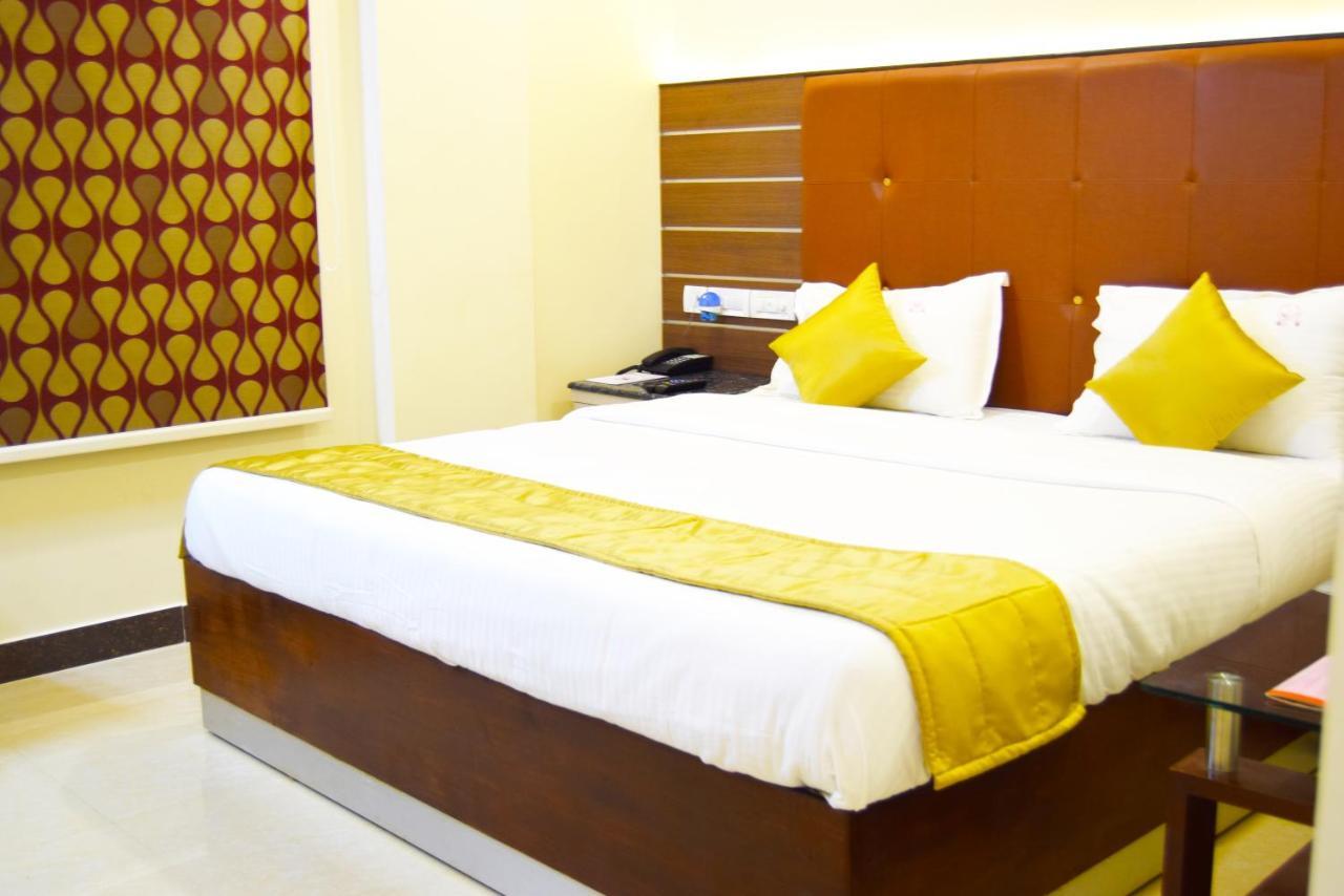 Thiviyam Airport Hotel Chennai Zewnętrze zdjęcie