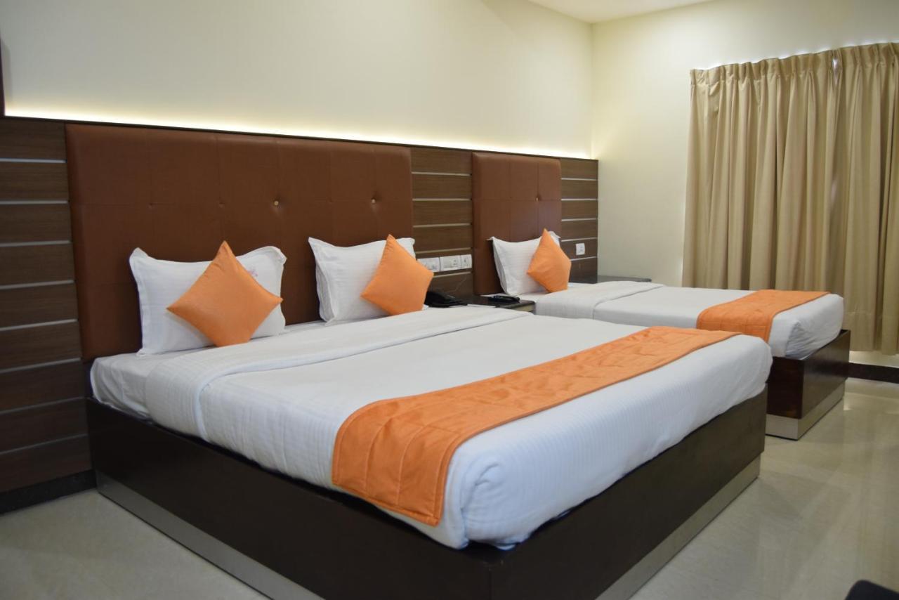 Thiviyam Airport Hotel Chennai Zewnętrze zdjęcie